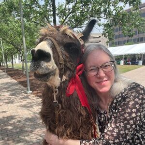 Meet your Posher, April